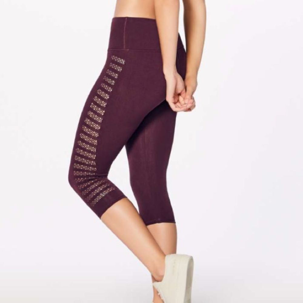 Lululemon reveal crop 17” cropped leggings size 6